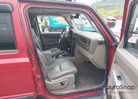 2006 Jeep Commander from USA, damaged, VIN 1J8HG48K16C208870